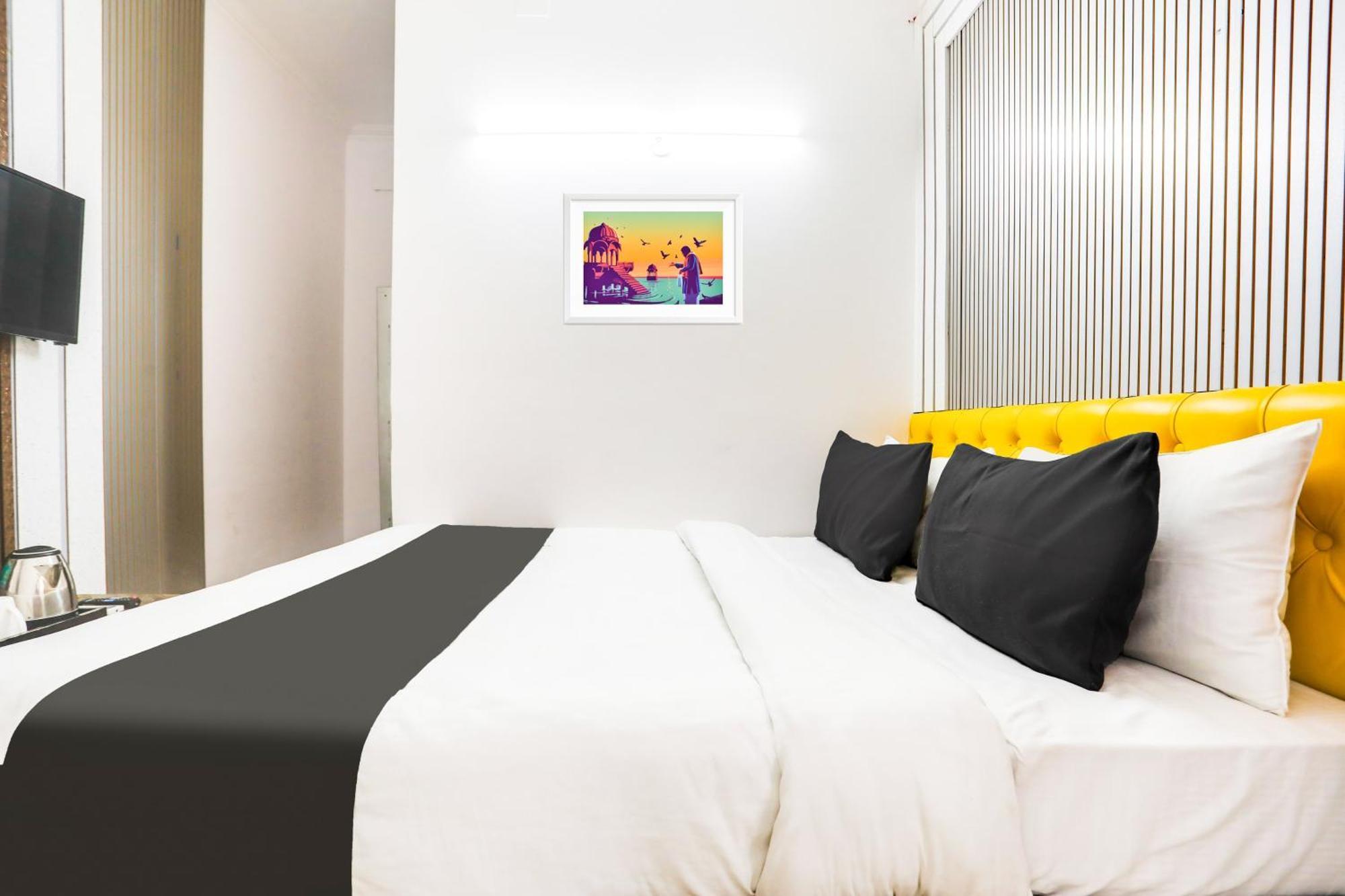 Hotel O Anchal Dx Нью-Дели Экстерьер фото
